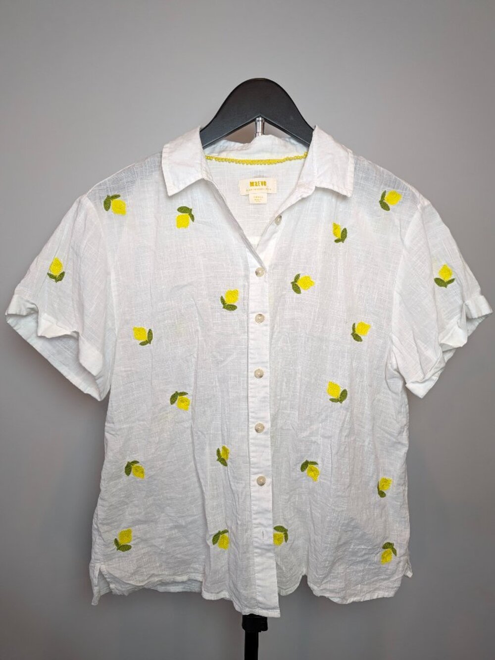 Anthropologie MAEVE Women's S EMBROIDERED Fruit Surf Shirt BLOUSE LEMONS WHITE